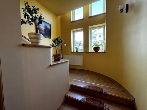 дом по адресу Українська, 13