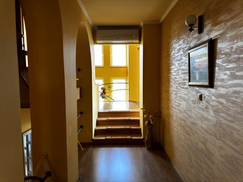 дом по адресу Українська, 13