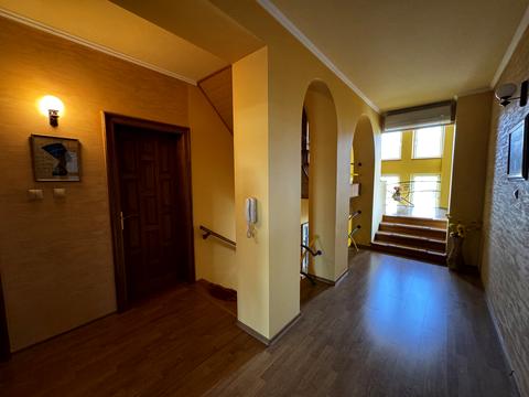 дом по адресу Українська, 13