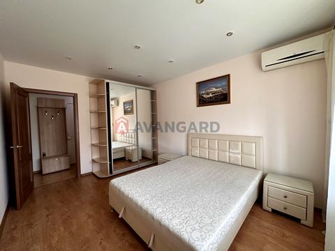 квартира по адресу Володимирська ул., 1