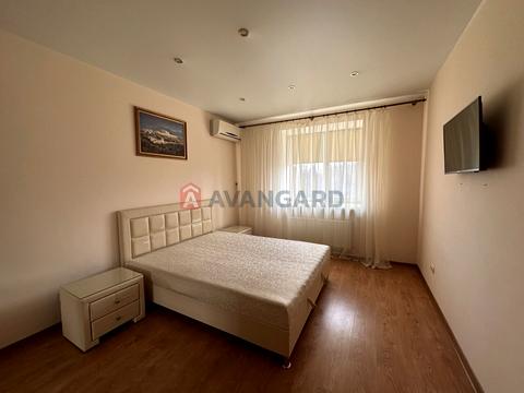 квартира по адресу Володимирська ул., 1