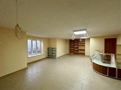 комерційна за адресою Михайла Грушевського просп., 195-А