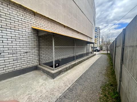 комерційна за адресою Михайла Грушевського просп., 195-А