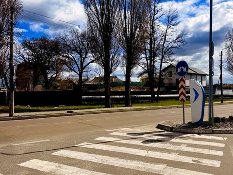 коммерческая по адресу Юности ул., 8