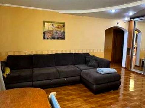 квартира за адресою 28 бригади вул. (Паустовського), 2-А