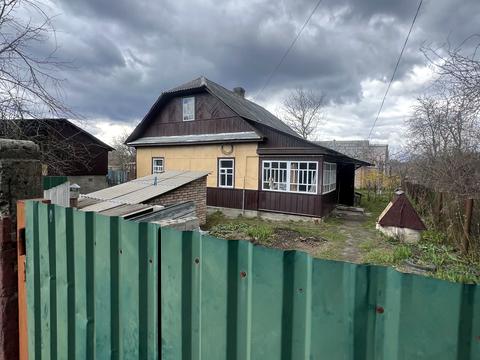 будинок за адресою Петлюри