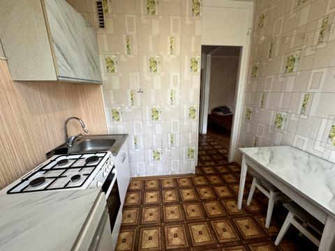 квартира за адресою Космонавтів вул., 13а