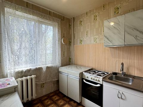 квартира за адресою Космонавтів вул., 13а