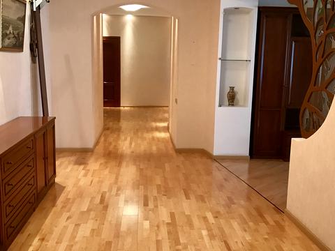 квартира за адресою Андрія Верхогляда вул. (Михайла Драгомирова), 4