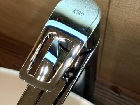 квартира за адресою Олександра Олеся вул., 9-А