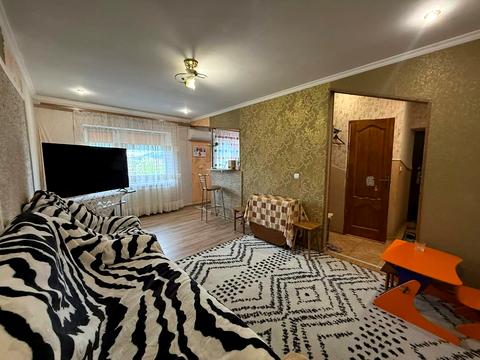 квартира по адресу Ужанская ул. (Красноармейская), 8