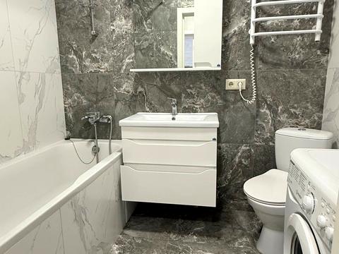 квартира за адресою Миколи Сингаївського вул. (Ново-Оскольська), 2-Б/2