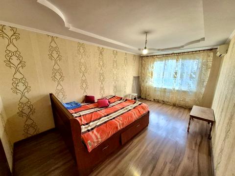 квартира за адресою Небесної Сотні просп. (Маршала Жукова), 85