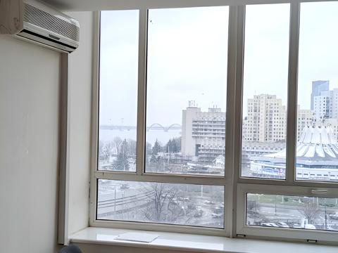 комерційна за адресою Січеславська вул. (В. І. Леніна), 29А