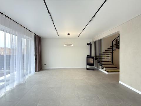 дом по адресу Західна