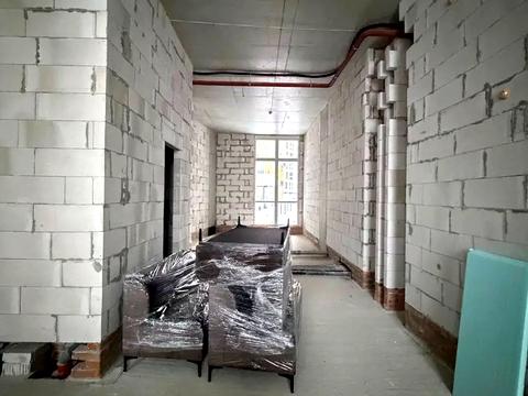 коммерческая по адресу Хмельницкого ул., 1