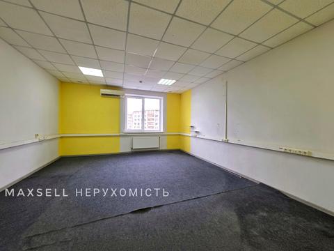 комерційна за адресою Віталія Терещенка вул. (Реміснича), 35/2