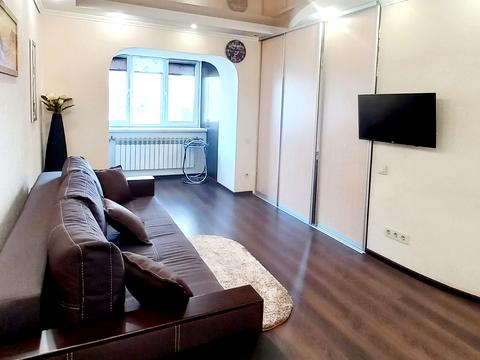 квартира за адресою Дмитра Яворницького просп. (Карла Маркса), 7