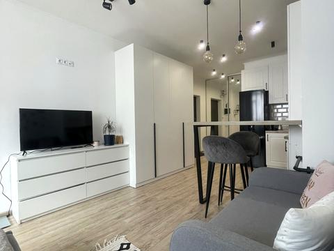 квартира за адресою Академіка Амосова вул., 12