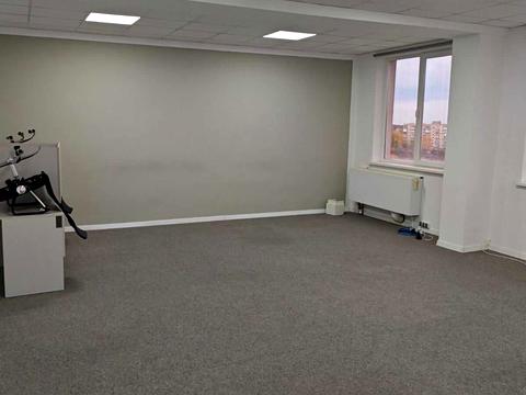 комерційна за адресою Пасічна вул., 93