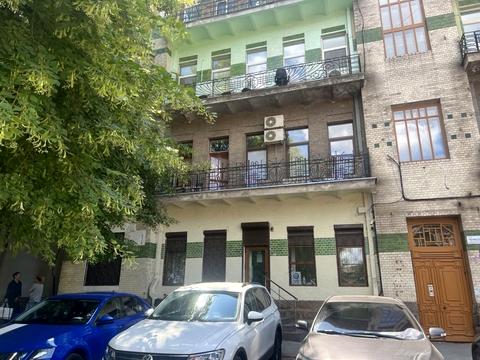 комерційна за адресою 93-ї Холодноярської Бригади вул., 12