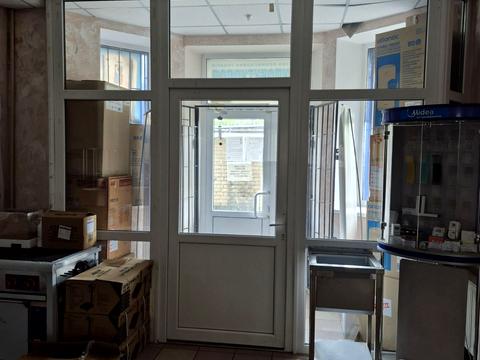 комерційна за адресою Свободи просп., 69