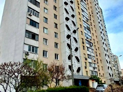 квартира за адресою Бориса Гмирі вул., 9-А