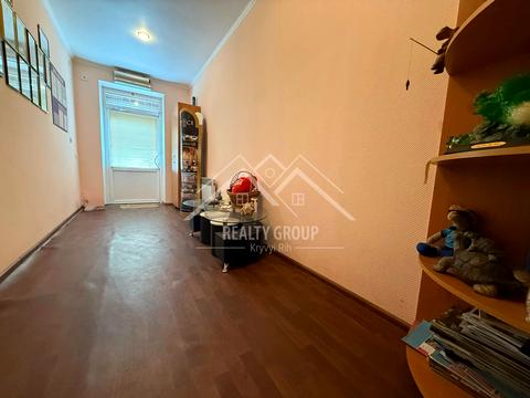 комерційна за адресою Дениса Фадєєва вул. (Каспійська), 5