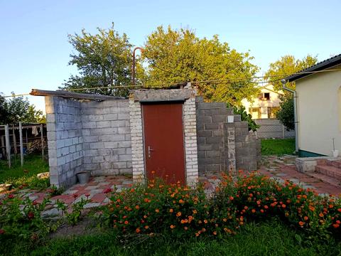 дом по адресу Буда-Варовицька