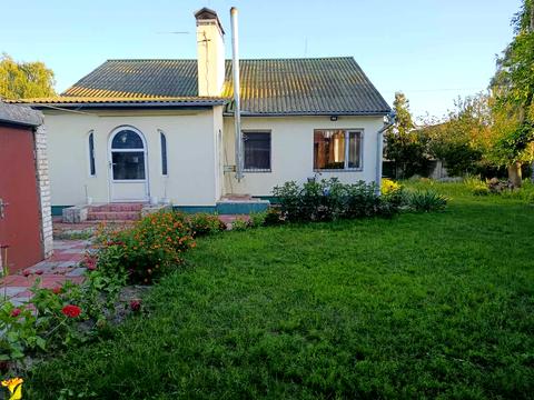 дом по адресу Буда-Варовицька