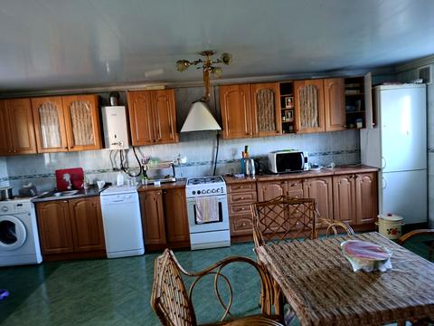 дом по адресу Буда-Варовицька