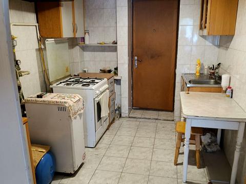 дом по адресу Буда-Варовицька