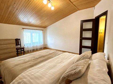 квартира за адресою Залізнична вул., 7Л