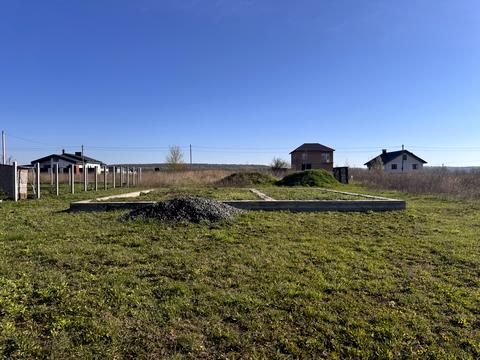 ділянка за адресою Садова, 47