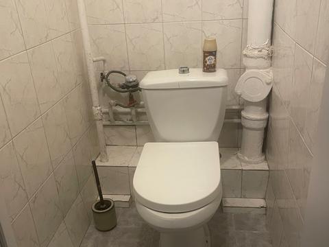 квартира за адресою Срібнокільська вул., 8