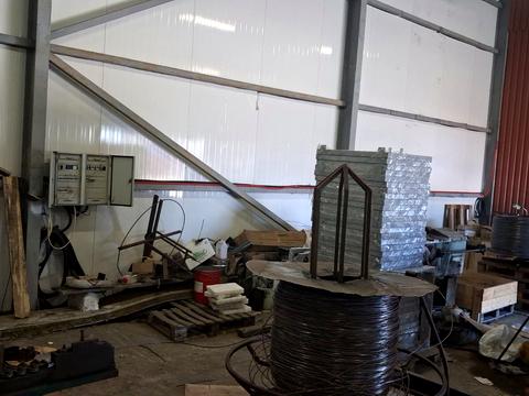 комерційна за адресою Промислова вул., 4