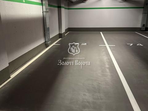 квартира за адресою Набережно-Хрещатицька вул., 21