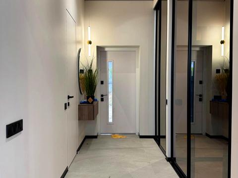 будинок за адресою Патона