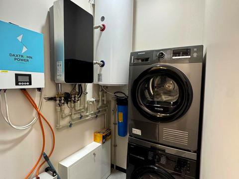 будинок за адресою Патона