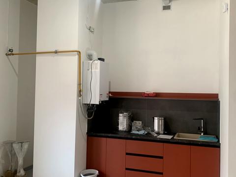 комерційна за адресою Стрийська вул., 113-Г