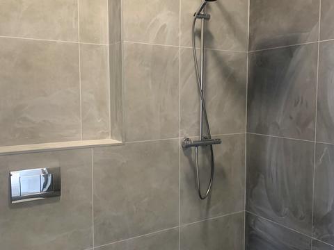 комерційна за адресою Стрийська вул., 113-Г