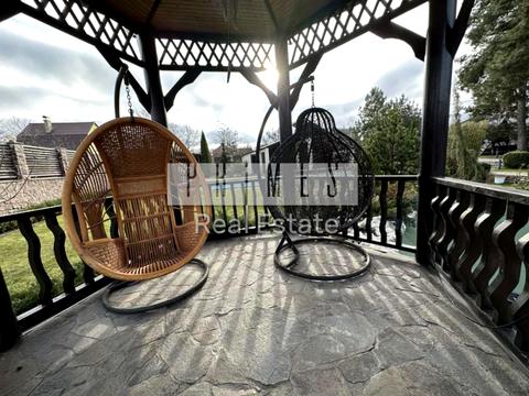 будинок за адресою Валова вул.