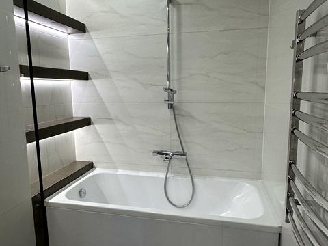 квартира за адресою Салютна вул., 2к1