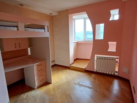 квартира по адресу Николая Ушакова ул., 2