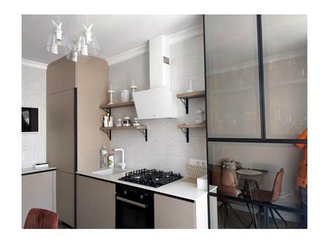 квартира по адресу Свободи ул., 301