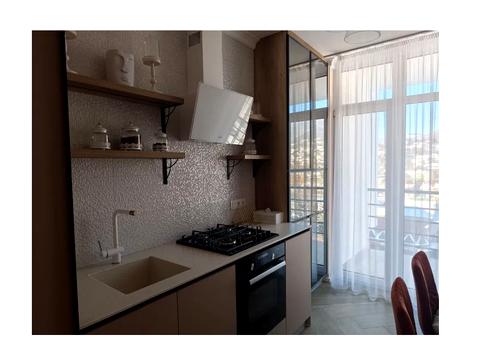 квартира по адресу Свободи ул., 301