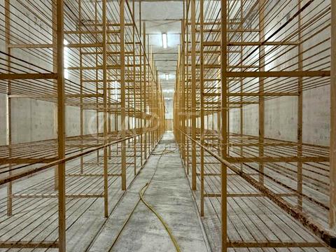 комерційна за адресою Київська, 77