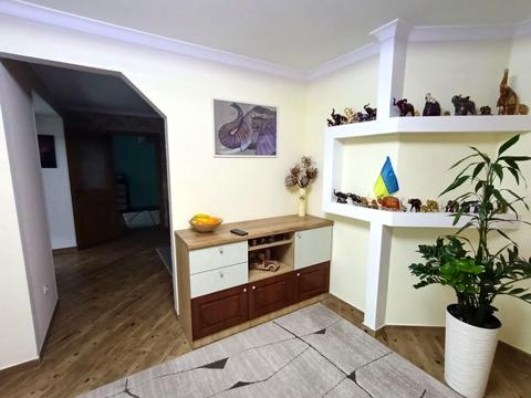 квартира за адресою Гетьмана Мазепи вул. (Красовського), 10