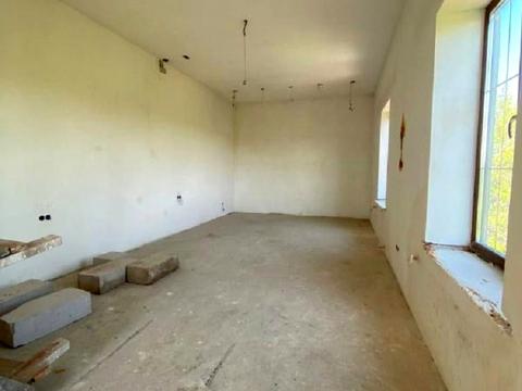 будинок за адресою смт. Великодолинське, Центральна вул.