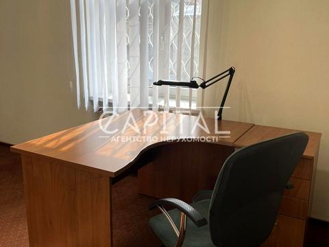 комерційна за адресою Гончарна вул., 12